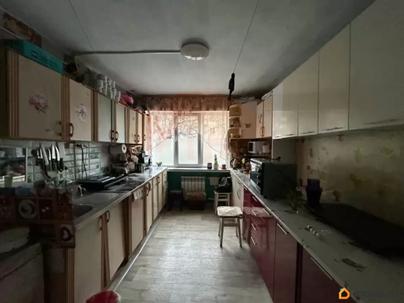 комната, 12.2 м&sup2;