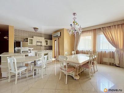 3-комн. квартира, 135 м&sup2;