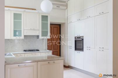 4-комн. квартира, 220 м&sup2;