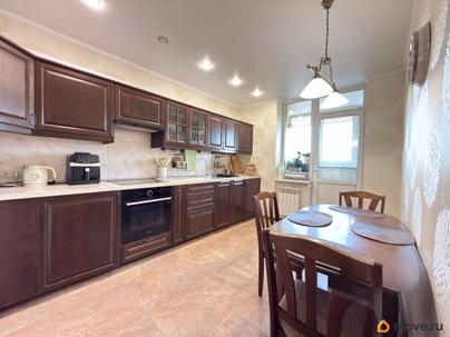 3-комн. квартира, 83.5 м&sup2;