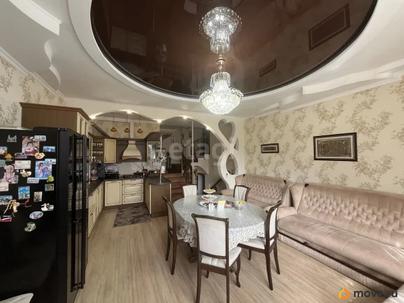 дом, 234.7 м&sup2;, 6 соток
