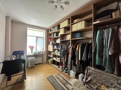 4-комн. квартира, 107 м&sup2;