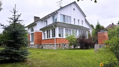 дом, 400 м&sup2;, 15 соток