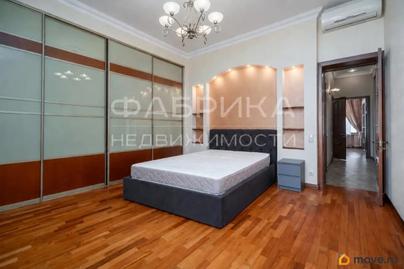 4-комн. квартира, 170 м&sup2;
