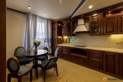 3-комн. квартира, 100 м&sup2;