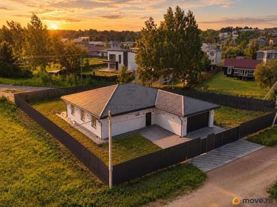 дом, 253 м&sup2;, 10 соток