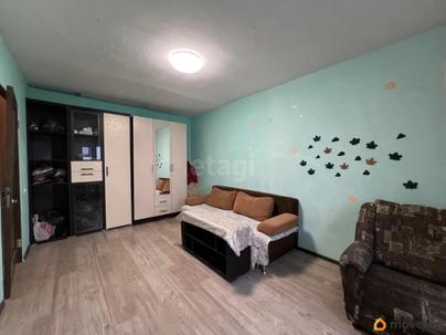 комната, 49 м&sup2;