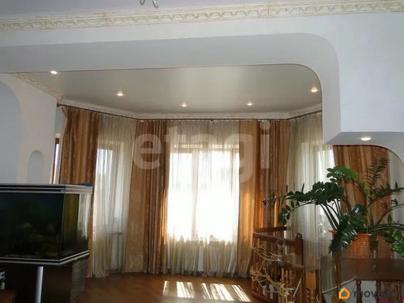 дом, 267.5 м&sup2;, 10 соток