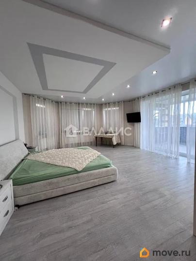 дом, 397.6 м&sup2;, 10 соток