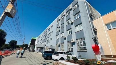 офис, 2200 м&sup2;